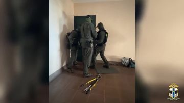 В Новосибирске при поддержке спецназа Росгвардии ликвидирована вебкам-студия и задержаны её организаторы