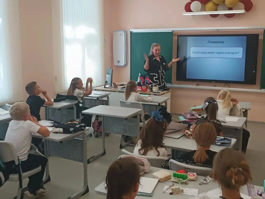 В Марьяновском сельском доме культуры прошла познавательная игра «Города России» В Марьяновском сельском доме культуры прошла познавательная игра «Города России»