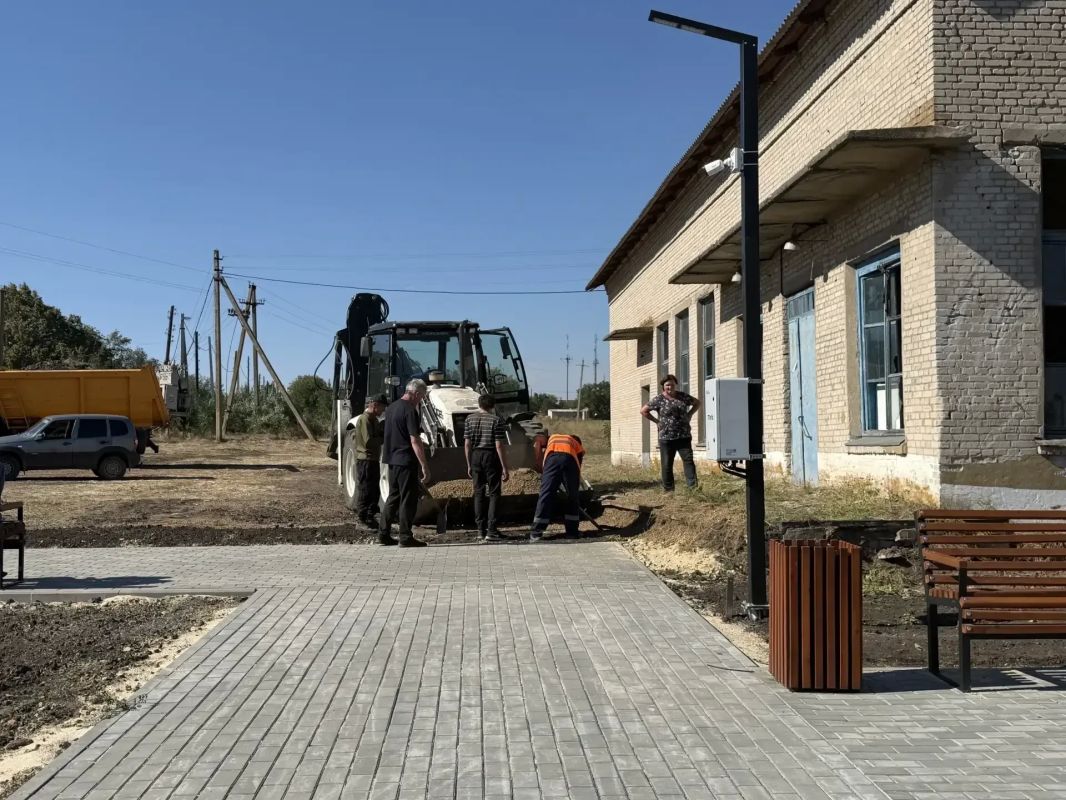 Сергей Юзвинкевич: Проверил ход работ по благоустройству зоны отдыха в с. Новоянисоль Сергей Юзвинкевич: Проверил ход работ по благоустройству зоны отдыха в с. Новоянисоль