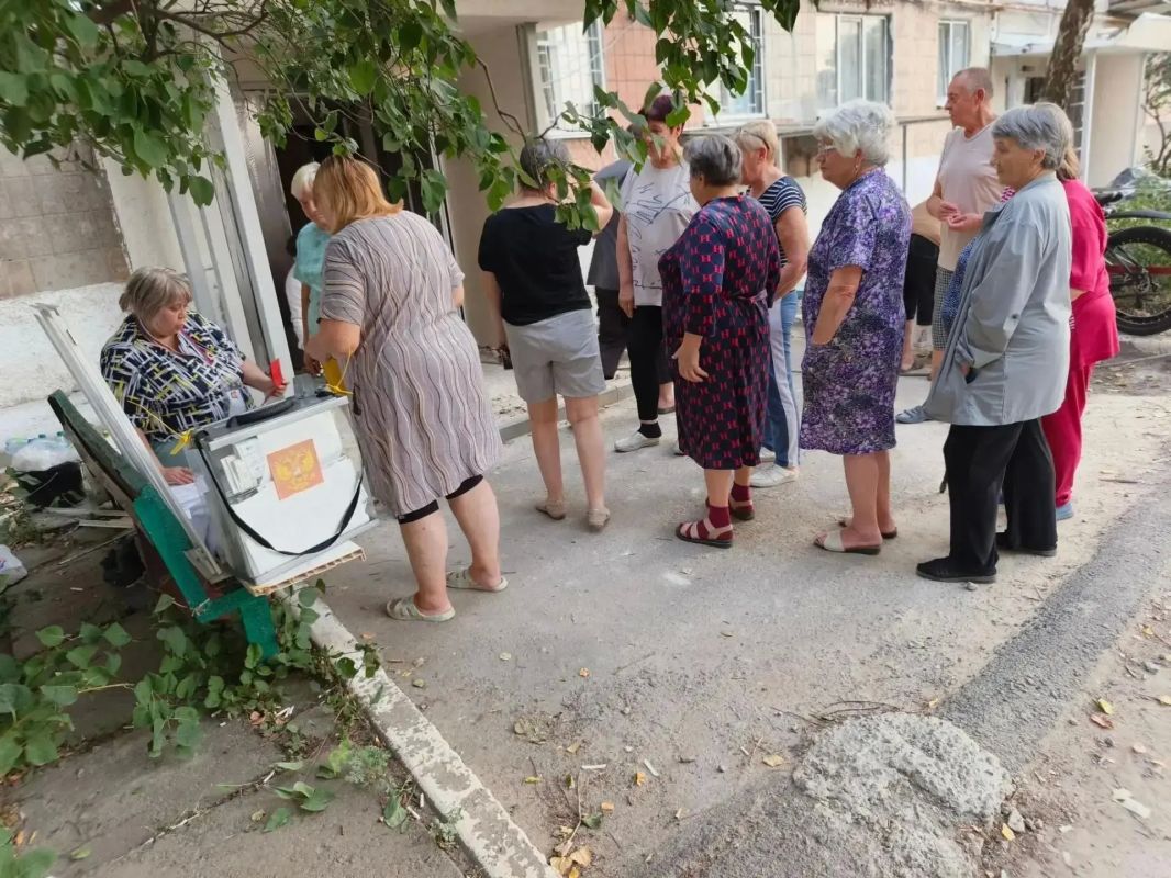Николай Руппель: В Ясиноватском муниципальном округе стартовало досрочное голосование на выборах депутатов Государственной Думы Российской Федерации Николай Руппель: В Ясиноватском муниципальном округе стартовало досрочное голосование на выборах депутатов Государственной Думы Российской Федерации