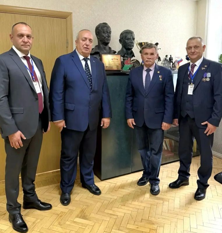 Дмитрий Огилец: Заседание Центрального правления Российского Союза ветеранов Афганистана и специальных военных операций, состоявшееся в Москве, в котором я принял непосредственное участие, было посвящено ключевым вопросам... Дмитрий Огилец: Заседание Центрального правления Российского Союза ветеранов Афганистана и специальных военных операций, состоявшееся в Москве, в котором я принял непосредственное участие, было посвящено ключевым вопросам...