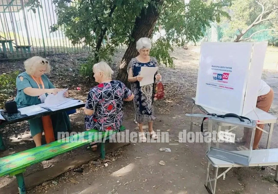 Алексей Кулемзин: Бюллетень в руках — это маленький, но очень значимый поступок Алексей Кулемзин: Бюллетень в руках — это маленький, но очень значимый поступок