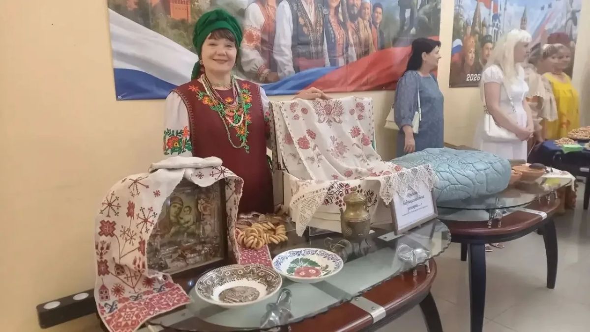 МБУ «Музей истории города Харцызска» подготовил и представил выставку «Приданное бабушки: свадебные реликвии ХIХ века» ко Дню города Харцызска МБУ «Музей истории города Харцызска» подготовил и представил выставку «Приданное бабушки: свадебные реликвии ХIХ века» ко Дню города Харцызска