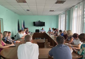 Василий Овчаров: Сегодня, 14 сентября 2026 года, состоялось аппаратное совещание с начальниками структурных подразделений Администрации Новоазовского муниципального округа, территориальных подразделений министерств и...