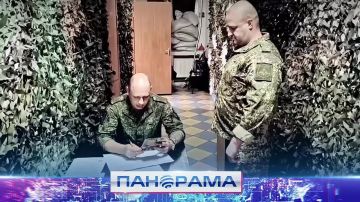 Военнослужащие ДНР голосуют на выборах депутатов Госдумы России