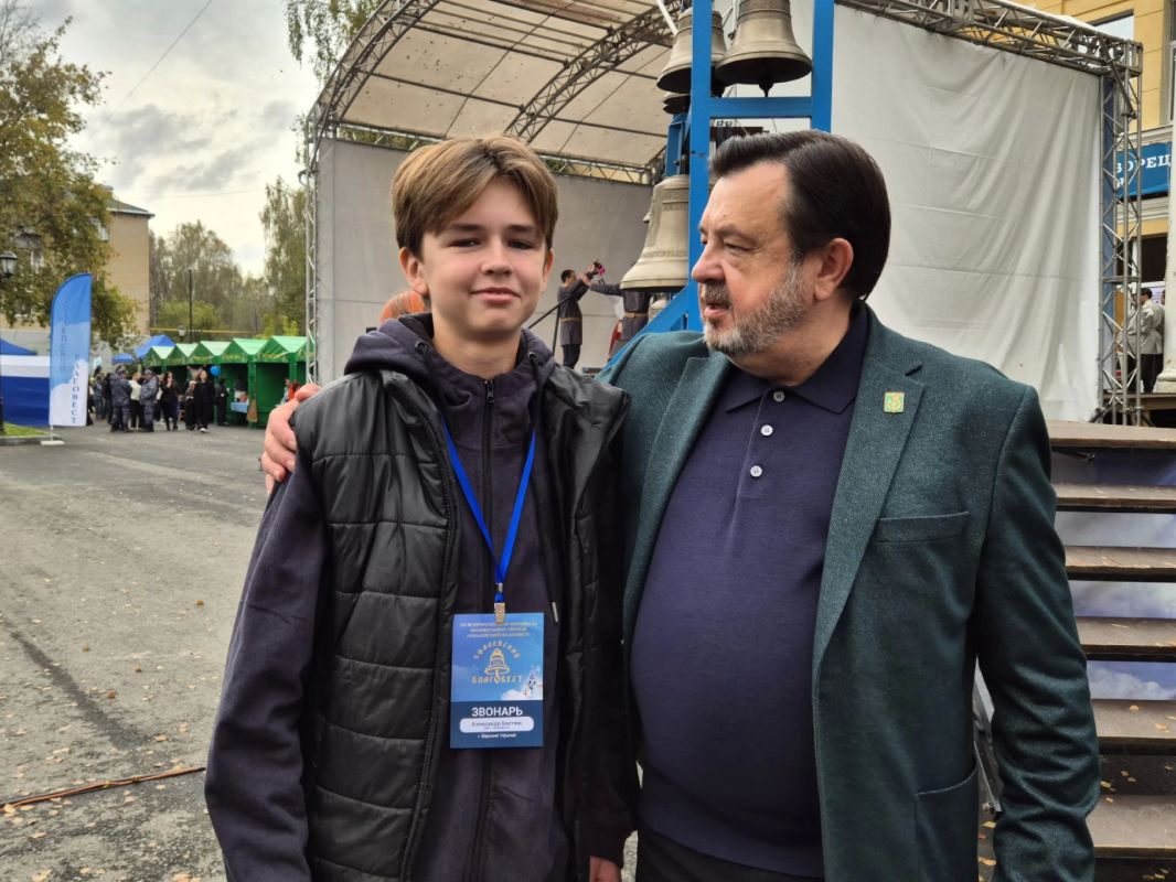 Помогает в храме с 8 лет: подросток из Ясиноватой стал участником фестиваля колокольных звонов