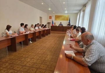 Плановое оперативное совещание прошло с руководителями структурных подразделений администрации 14.09.2026 г
