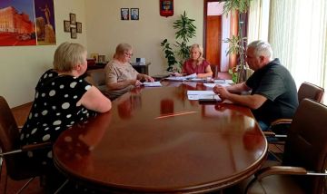 Наталья Бегуненко: В понедельник, 14 сентября, руководитель Управы Петровского внутригородского района Администрации городского округа Донецк Наталья Ивановна Бегуненко провела еженедельный прием граждан