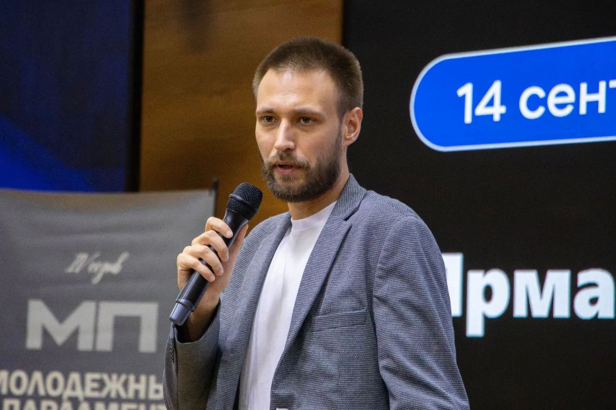 Как устроиться на работу?. Этим вопросом задаются многие студенты и молодые люди Как устроиться на работу?. Этим вопросом задаются многие студенты и молодые люди