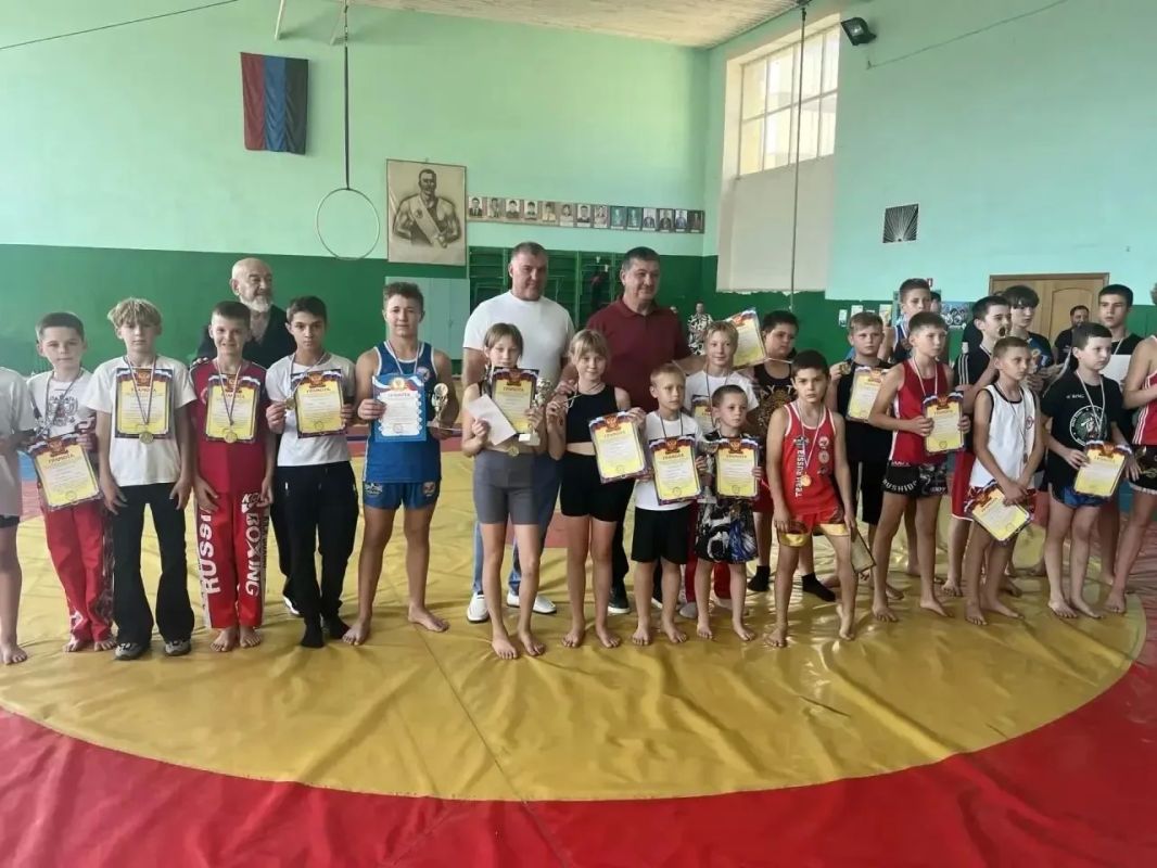 Личное первенство Енакиевского городского округа по кикбоксингу Личное первенство Енакиевского городского округа по кикбоксингу