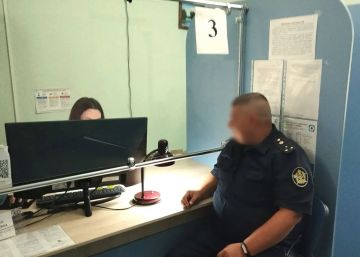 Сотрудники ИК-8 оказывают помощь осужденным в оформлении необходимых документов