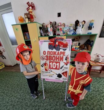 Занятия по безопасности прошли в детских садах Снежного