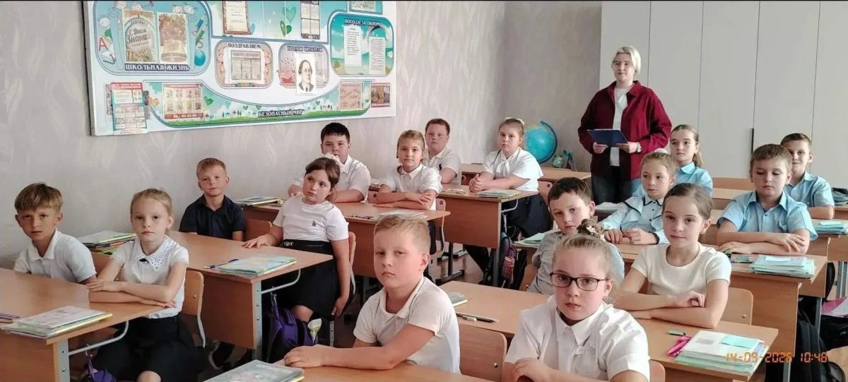 Территория здоровья. Что нужно делать, чтобы быть здоровым, энергичным и всегда оставаться в хорошем настроении? Ответ на этот вопрос вместе искали ученики 3-го класса школы №2 городского округа Енакиево на выездном... Территория здоровья. Что нужно делать, чтобы быть здоровым, энергичным и всегда оставаться в хорошем настроении? Ответ на этот вопрос вместе искали ученики 3-го класса школы №2 городского округа Енакиево на выездном...