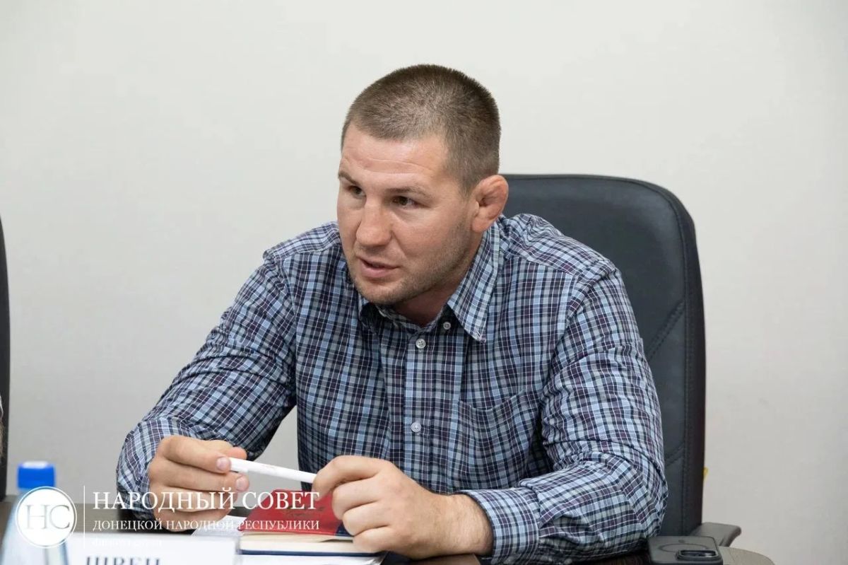Развитие детско-юношеского спорта в ДНР получит новую законодательную основу Развитие детско-юношеского спорта в ДНР получит новую законодательную основу