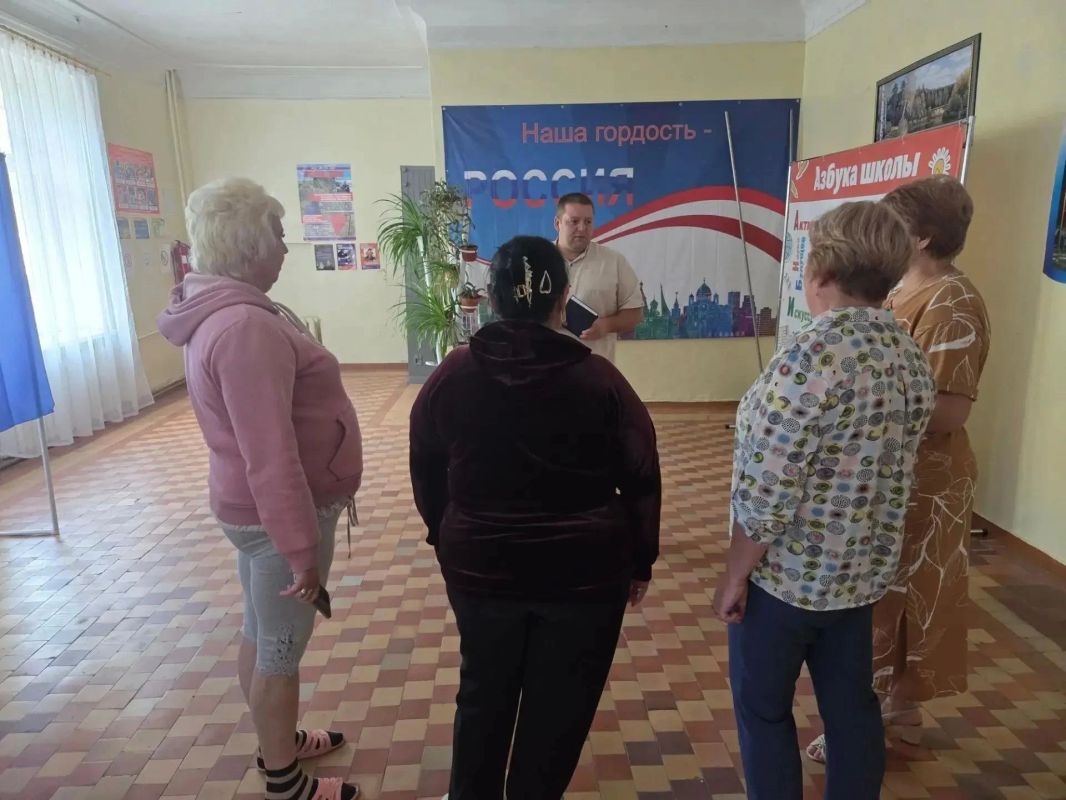 В Калининском районе Горловки состоялись встречи с трудовыми коллективами В Калининском районе Горловки состоялись встречи с трудовыми коллективами