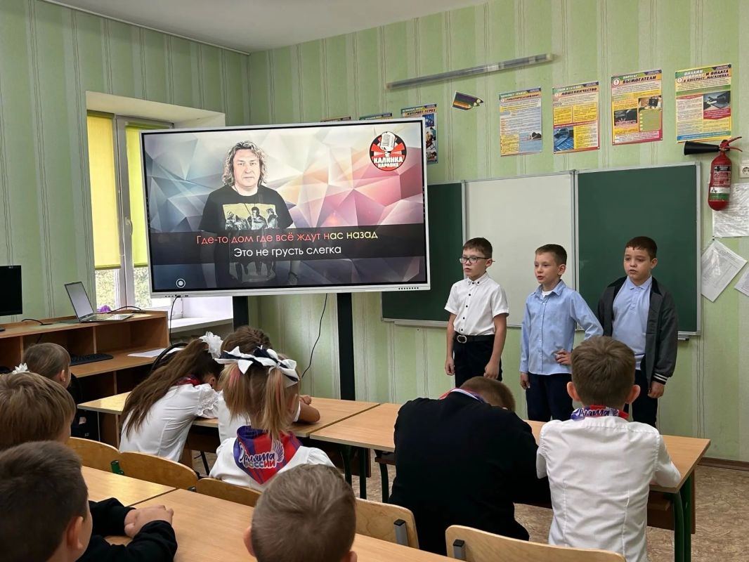 В Ждановке прошел фестиваль патриотической песни В Ждановке прошел фестиваль патриотической песни