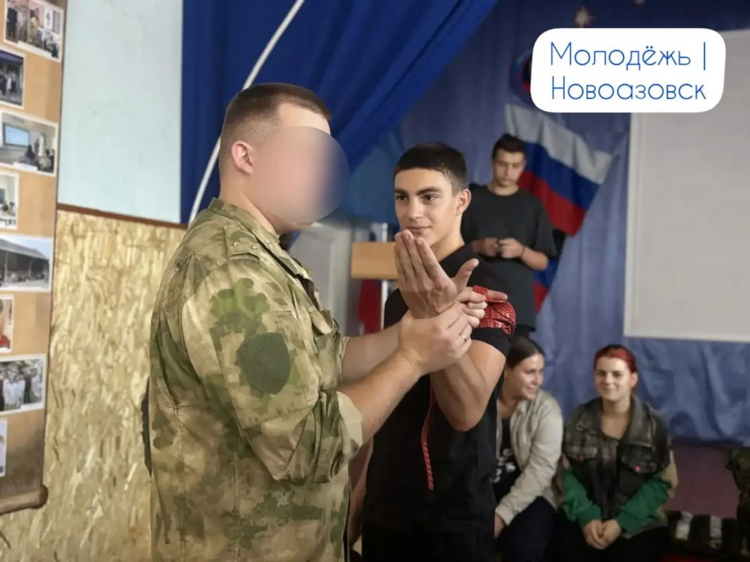 От теории к практике: студенты Новоазовского техникума освоили навыки тактической медицины с бойцами Росгвардии От теории к практике: студенты Новоазовского техникума освоили навыки тактической медицины с бойцами Росгвардии