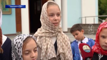 Мариупольские школьники побывали на экскурсии в Свято-Николаевском храме
