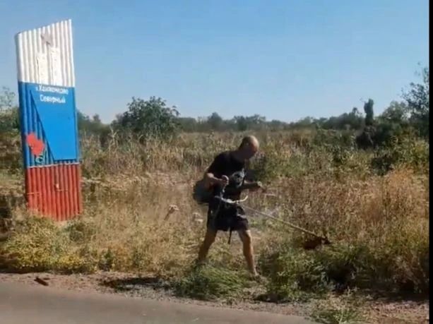 Умение жить по-соседски складывается из простых, но бесценных вещей: чуткости, готовности подставить плечо и искреннего желания участвовать в жизни своего двора Умение жить по-соседски складывается из простых, но бесценных вещей: чуткости, готовности подставить плечо и искреннего желания участвовать в жизни своего двора