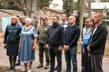 В Старобешевском округе увековечили память Героев