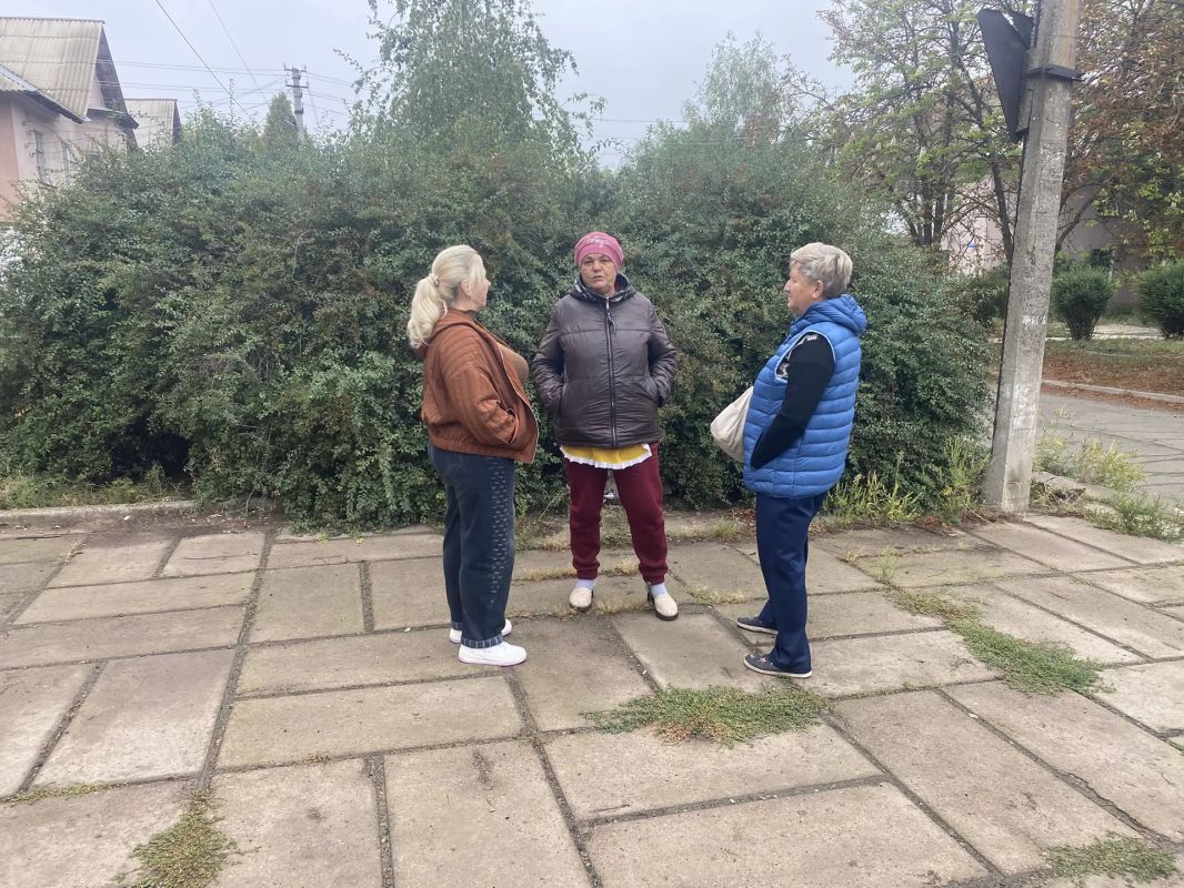 16.09.2026 года в посёлке городского типа Мироновский прошла встреча жителей с заведующей Мироновским территориальным сектором Управления по работе с территориальными органами администрации городского округа Дебальцево...