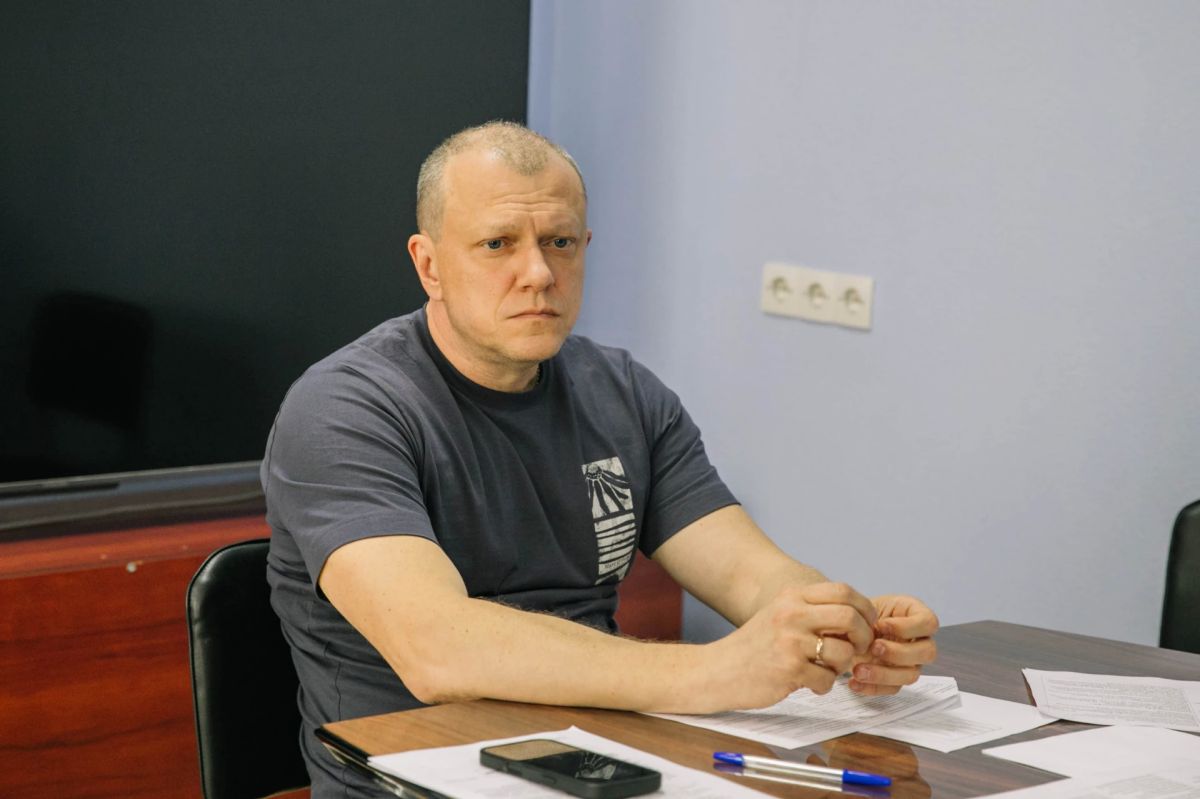 Антон Кольцов: В Приморском районе ответил на вопросы горожан Антон Кольцов: В Приморском районе ответил на вопросы горожан