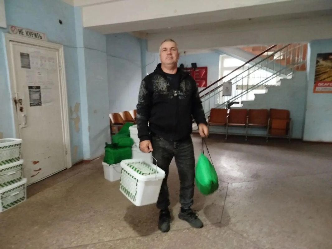 Центр развития Донбасса поддержал многодетные семьи Старобешевского округа Центр развития Донбасса поддержал многодетные семьи Старобешевского округа