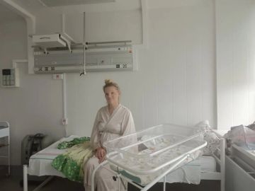 Рубрика «Малыши Волновахской ЦРБ»: у нас пополнение!