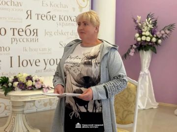 Сегодня в Харцызском городском Дворце культуры состоялся воркшоп-практикум по саморегуляции, приуроченный к Всероссийскому дню трезвости