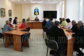 Алексей Кулемзин: Сегодня состоялось очередное заседание межведомственного штаба по вопросам охраны здоровья граждан в муниципальном образовании городского округа Донецк, созданного по поручению Главы ДНР Дениса Пушилина