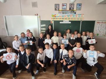 Юных кировчан знакомят с правилами дорожного движения