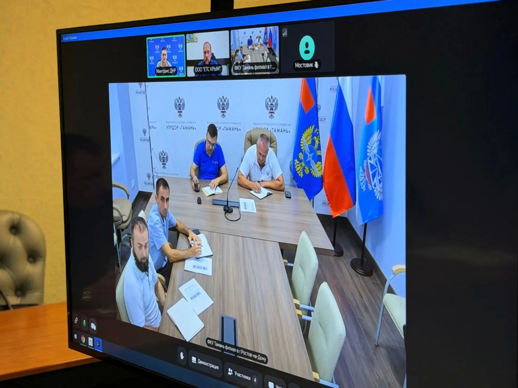 Александр Бондаренко: Подготовка к зиме: дороги ДНР под особым контролем Александр Бондаренко: Подготовка к зиме: дороги ДНР под особым контролем