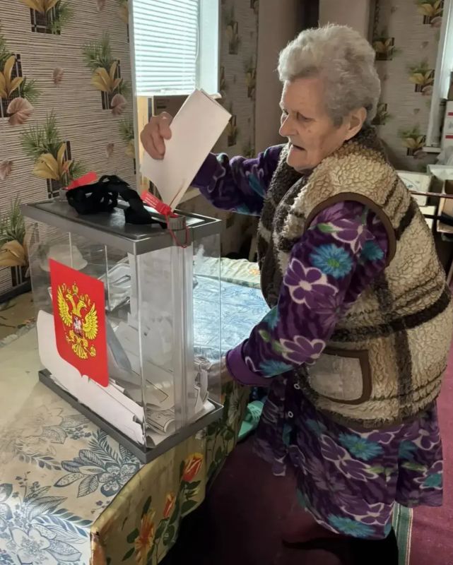 Наталья Бегуненко: В Петровском районе продолжается досрочное голосование Наталья Бегуненко: В Петровском районе продолжается досрочное голосование