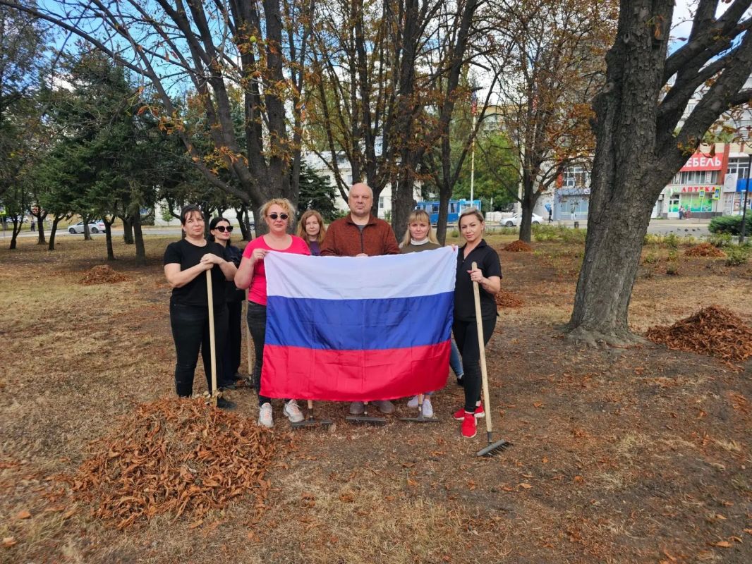 Елена Рязанцева: В Пролетарском районе продолжается традиционная акция "Чистый четверг" в рамках проекта Городская среда