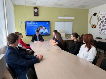 Сегодня в Тельмановской гимназии прошли выборы в Совет Первых!