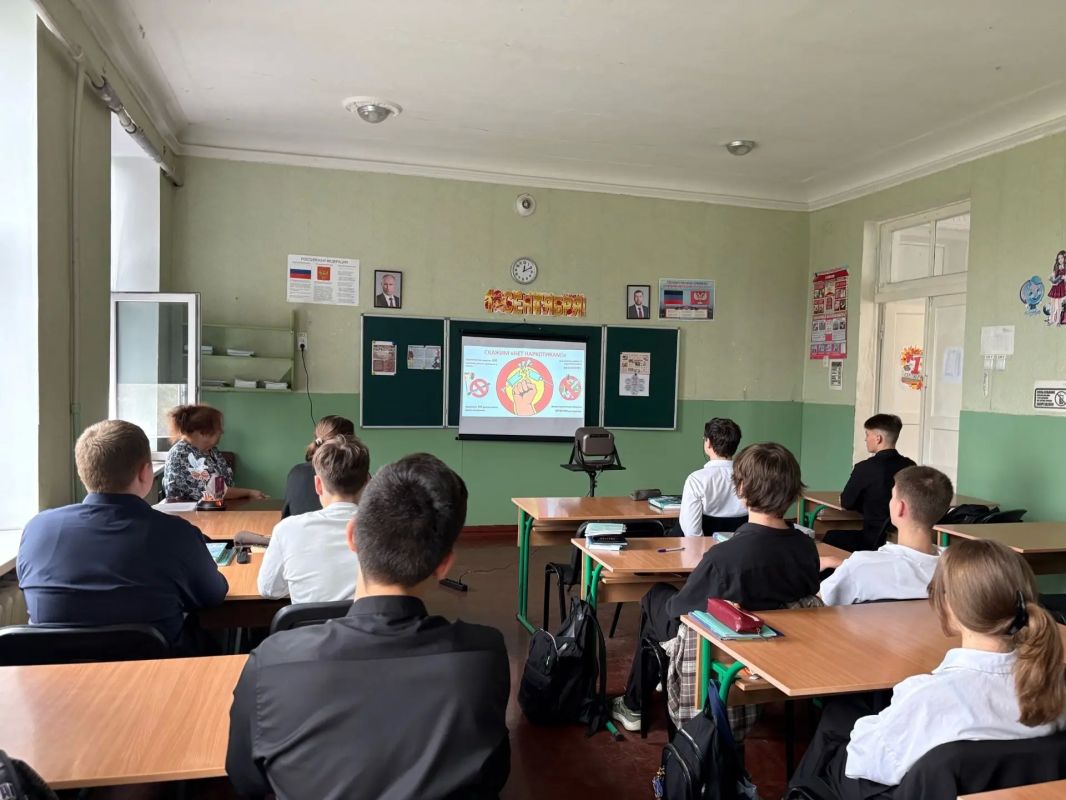 Ждановские школьники за здоровый образ жизни Ждановские школьники за здоровый образ жизни