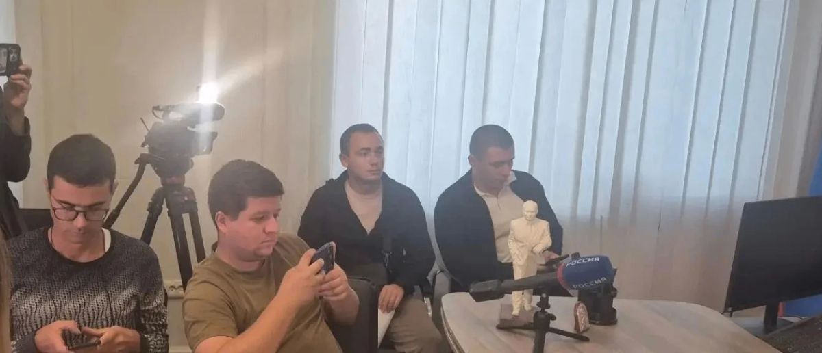 Досрочное голосование в ДНР завершилось: жители показали пример единства! Досрочное голосование в ДНР завершилось: жители показали пример единства!