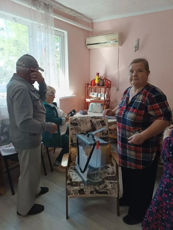 Обеспечение избирательных прав уязвимых категорий граждан: практика выездного голосования в Новоазовском районе Обеспечение избирательных прав уязвимых категорий граждан: практика выездного голосования в Новоазовском районе