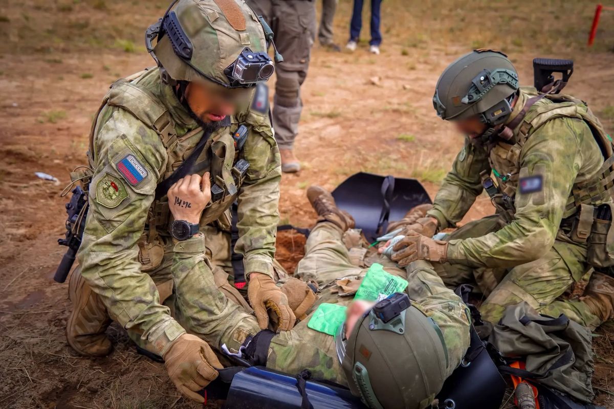 Военнослужащие Центра специального назначения «Витязь» Отдельной дивизии оперативного назначения им. Ф.Э. Дзержинского войск национальной гвардии Российской Федерации в ходе финала X Международных соревнований по... Военнослужащие Центра специального назначения «Витязь» Отдельной дивизии оперативного назначения им. Ф.Э. Дзержинского войск национальной гвардии Российской Федерации в ходе финала X Международных соревнований по...