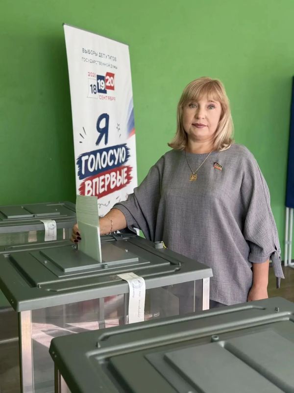 Депутат Торезского городского совета Людмила Пархоменко отдала свой голос на выборах 2026 года