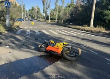 Полицейские проводят проверку по факту ДТП в Макеевке