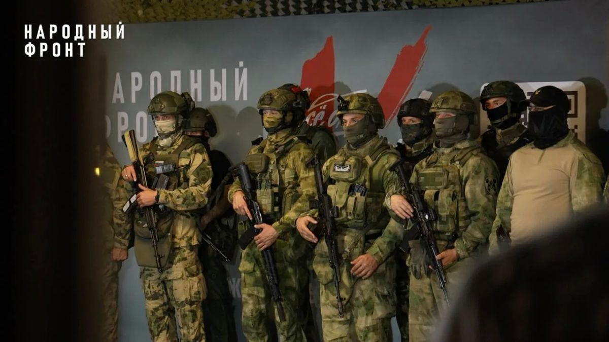 Мобильные огневые группы из ДНР получили 50 пикапов от администрации главы республики и Народного фронта Мобильные огневые группы из ДНР получили 50 пикапов от администрации главы республики и Народного фронта