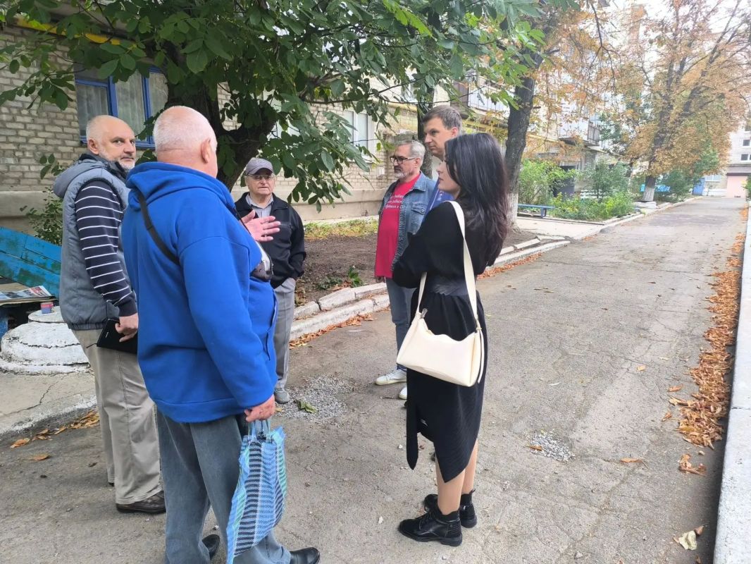 Докучаевск: Власть и жители – вместе к решению проблем Докучаевск: Власть и жители – вместе к решению проблем