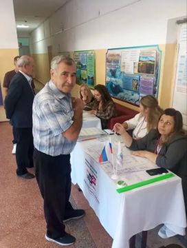 Ялтинская поселковая ветеранская организация приняла участие в голосовании