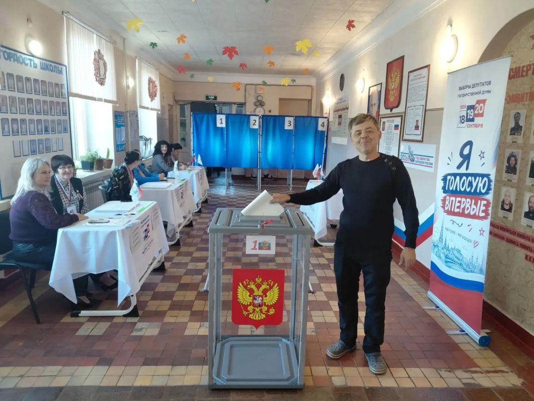 Елена Рязанцева: В Пролетарском районе, как и по всей Донецкой Народной Республике, открылись избирательные участки для голосования на выборах депутатов Государственной Думы Елена Рязанцева: В Пролетарском районе, как и по всей Донецкой Народной Республике, открылись избирательные участки для голосования на выборах депутатов Государственной Думы