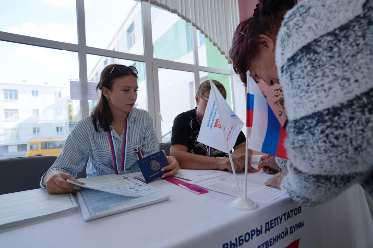 В ДНР завершился первый день голосования на выборах в Госдуму РФ В ДНР завершился первый день голосования на выборах в Госдуму РФ