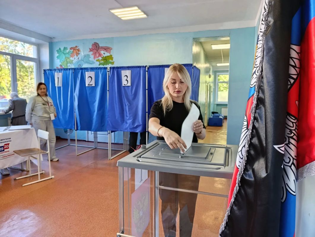 Елена Рязанцева: Команда Народного контроля Пролетарского района приняла участие в голосовании Елена Рязанцева: Команда Народного контроля Пролетарского района приняла участие в голосовании