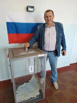 Заведующий Солнцевским территориальным сектором Сергей Сеферов исполнили свой гражданский долг на выборах депутатов Государственной Думы РФ