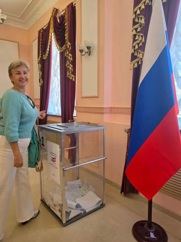 Николай Руппель: Завтра начинается сегодня! Каждый голос на выборах депутатов Государственной Думы Российской Федерации, каждый опущенный в урну бюллетень определяет вектор, по которому завтра будет развиваться наша страна Николай Руппель: Завтра начинается сегодня! Каждый голос на выборах депутатов Государственной Думы Российской Федерации, каждый опущенный в урну бюллетень определяет вектор, по которому завтра будет развиваться наша страна