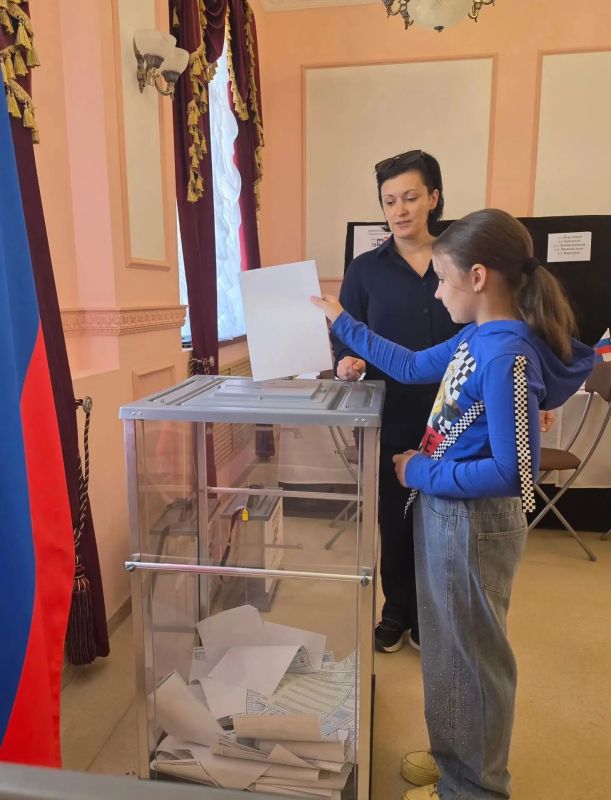 Николай Руппель: Избиратели Пантелеймоновки голосуют дружно Николай Руппель: Избиратели Пантелеймоновки голосуют дружно